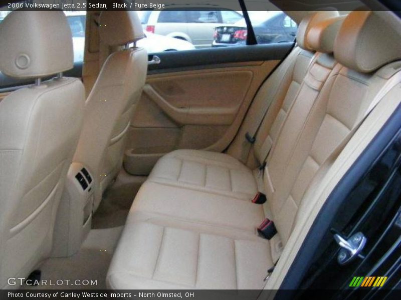 Black / Pure Beige 2006 Volkswagen Jetta 2.5 Sedan