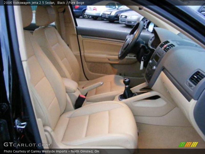 Black / Pure Beige 2006 Volkswagen Jetta 2.5 Sedan