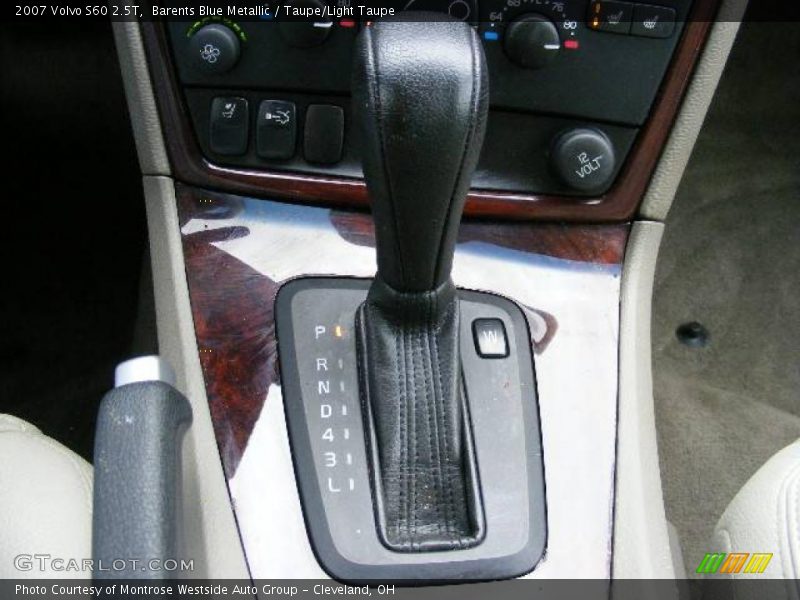 Barents Blue Metallic / Taupe/Light Taupe 2007 Volvo S60 2.5T