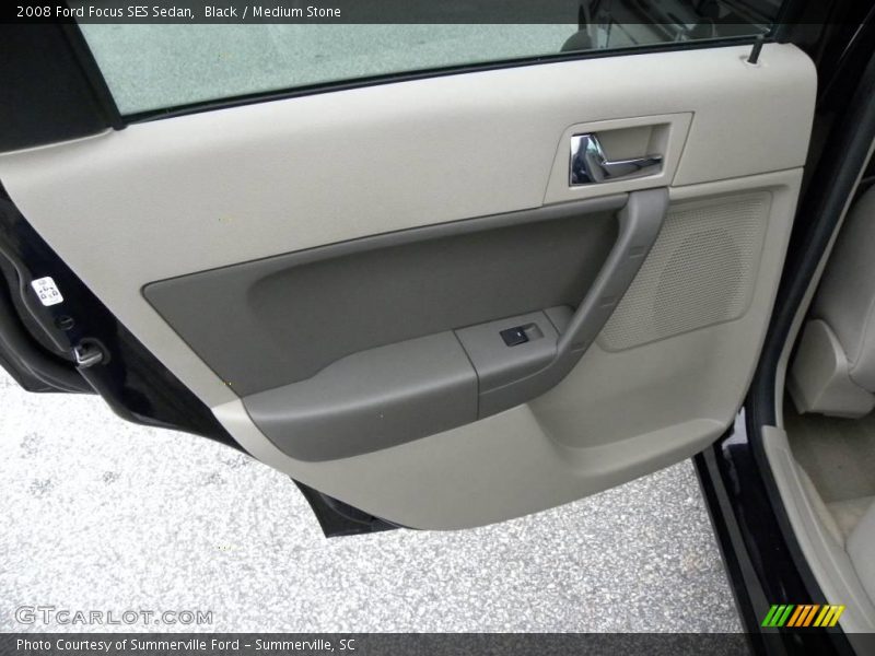 Black / Medium Stone 2008 Ford Focus SES Sedan
