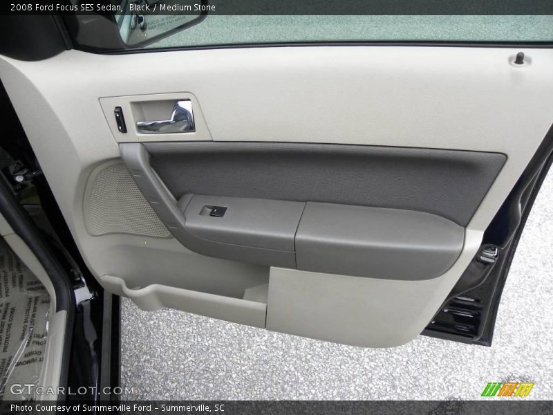 Black / Medium Stone 2008 Ford Focus SES Sedan