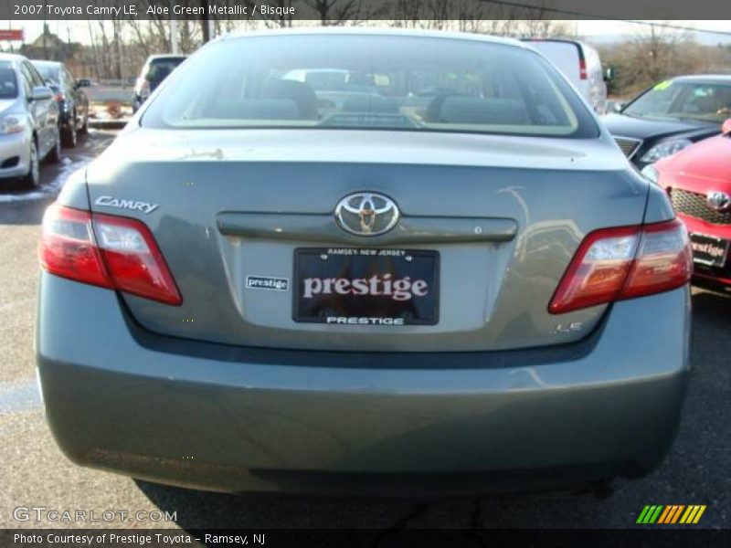 Aloe Green Metallic / Bisque 2007 Toyota Camry LE
