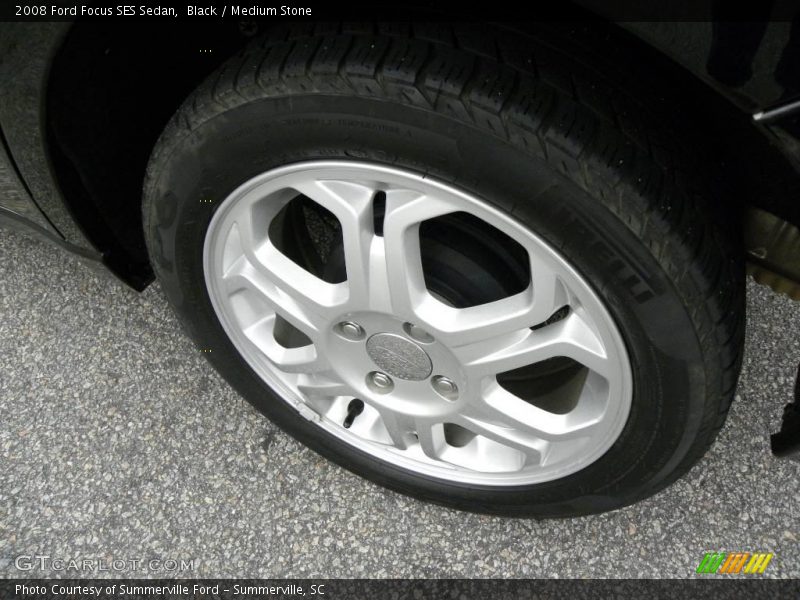 Black / Medium Stone 2008 Ford Focus SES Sedan
