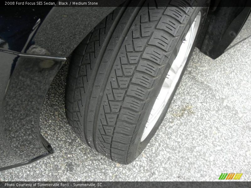 Black / Medium Stone 2008 Ford Focus SES Sedan