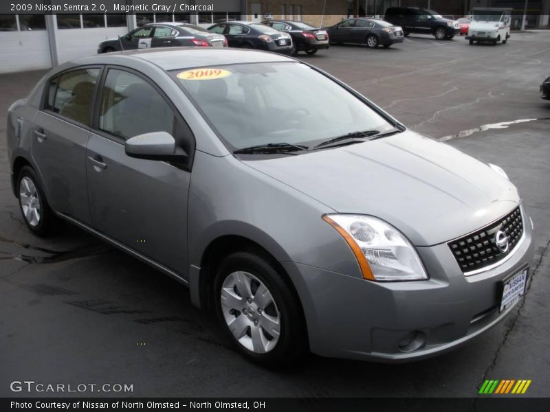 Magnetic Gray / Charcoal 2009 Nissan Sentra 2.0