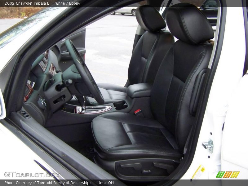 White / Ebony 2009 Chevrolet Impala LT