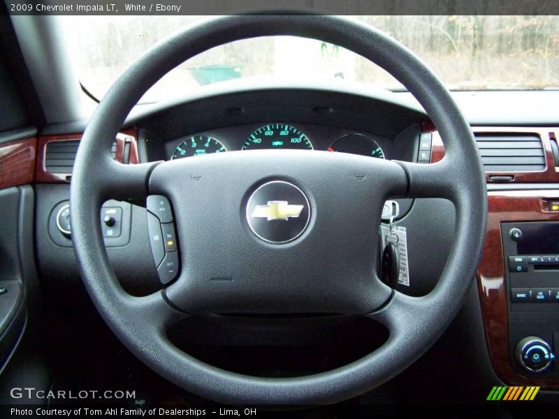 White / Ebony 2009 Chevrolet Impala LT