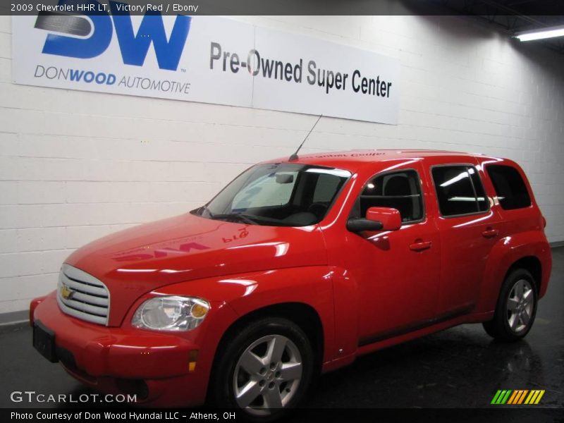 Victory Red / Ebony 2009 Chevrolet HHR LT