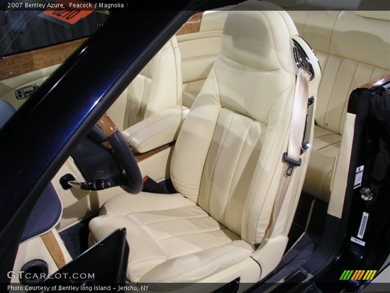 Peacock / Magnolia 2007 Bentley Azure