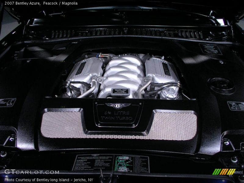 Peacock / Magnolia 2007 Bentley Azure