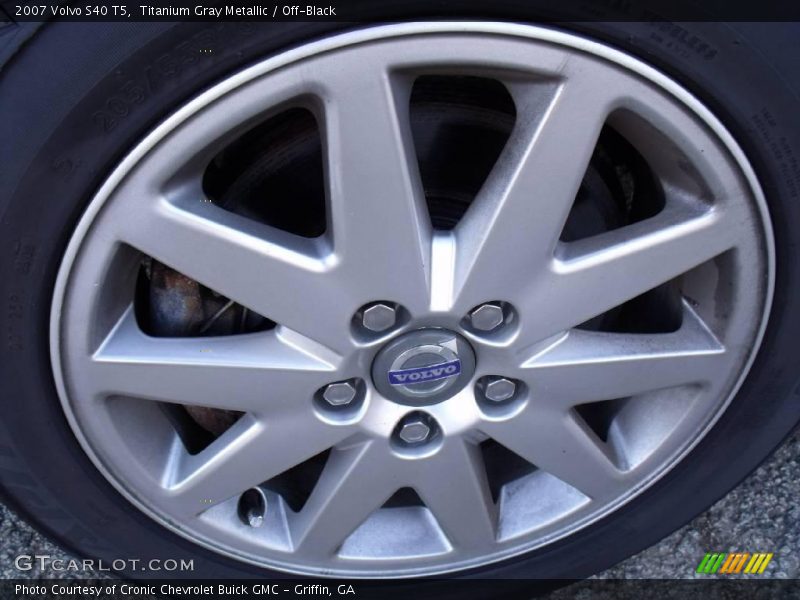 Titanium Gray Metallic / Off-Black 2007 Volvo S40 T5