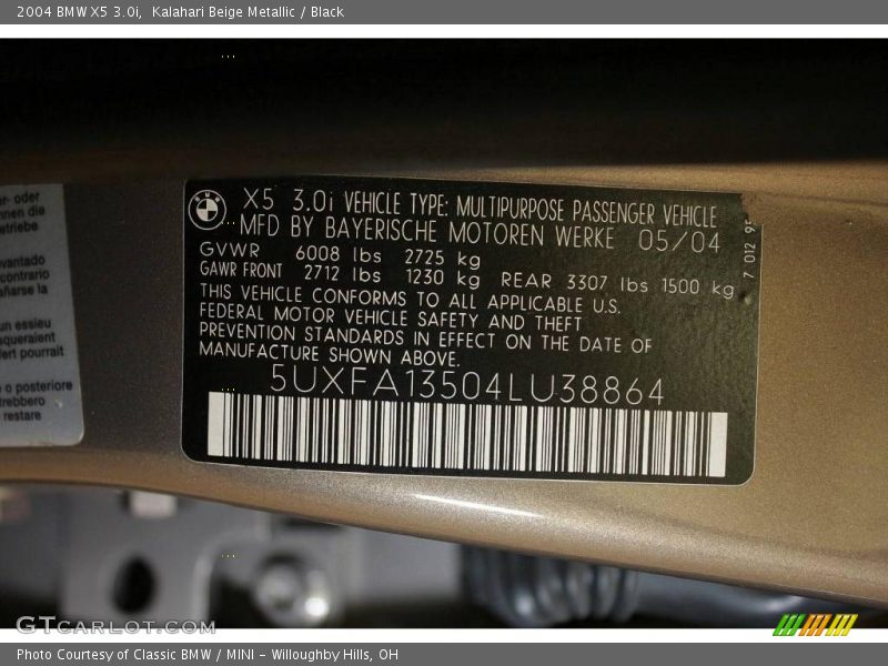 Kalahari Beige Metallic / Black 2004 BMW X5 3.0i