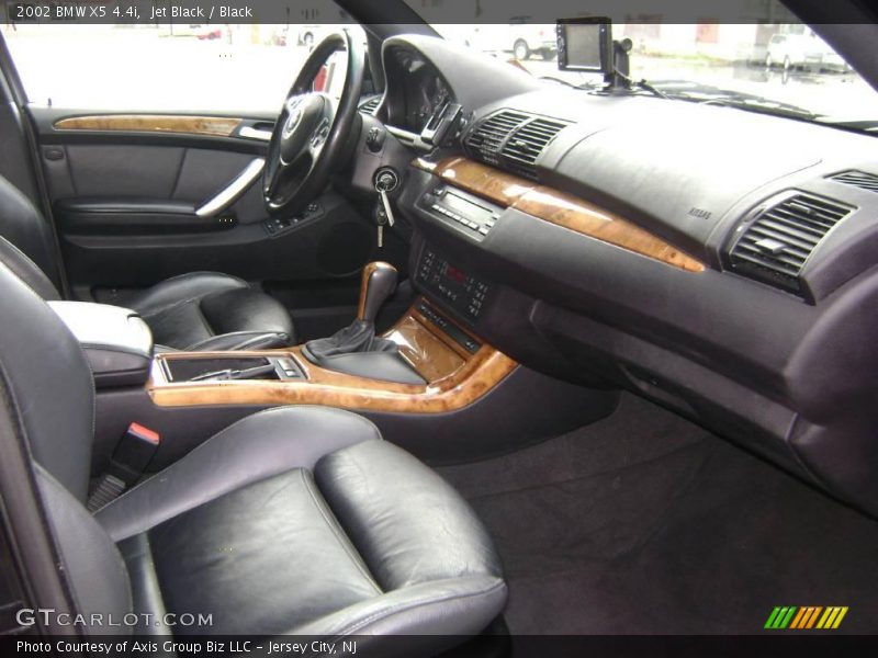 Jet Black / Black 2002 BMW X5 4.4i