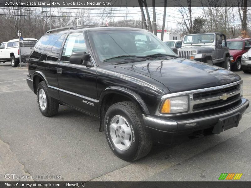 Onyx Black / Medium Gray 2000 Chevrolet Blazer LS 4x4