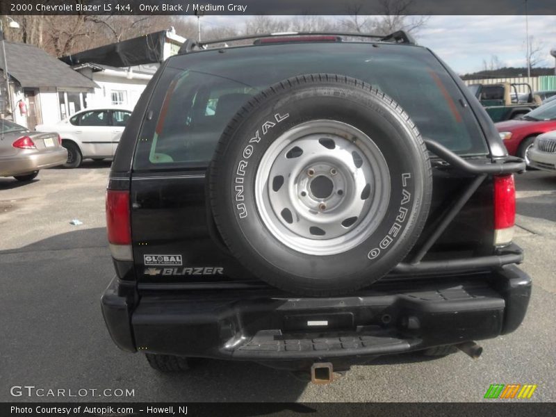 Onyx Black / Medium Gray 2000 Chevrolet Blazer LS 4x4