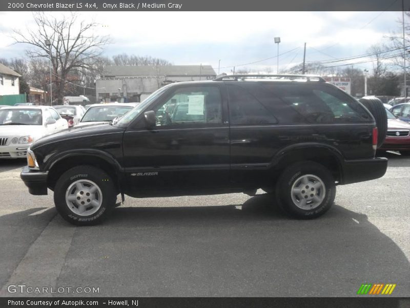 Onyx Black / Medium Gray 2000 Chevrolet Blazer LS 4x4