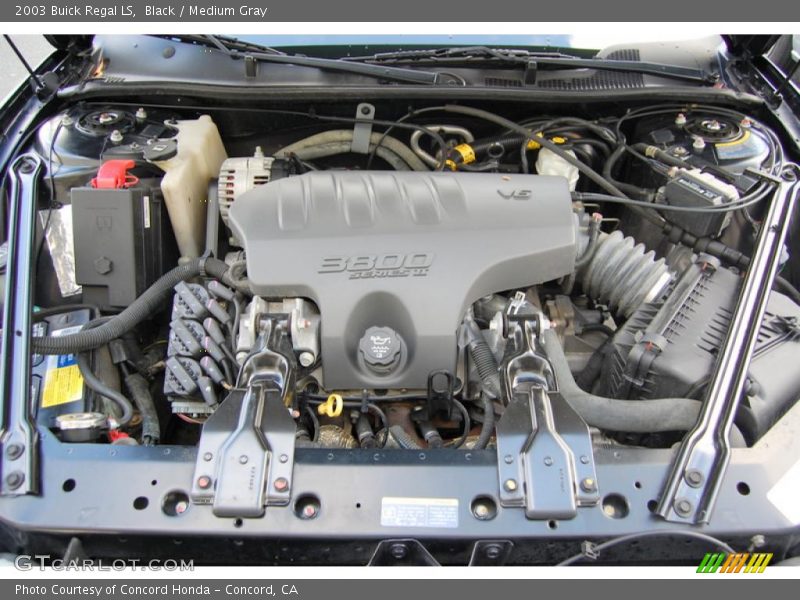 Black / Medium Gray 2003 Buick Regal LS