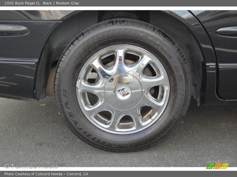 Black / Medium Gray 2003 Buick Regal LS