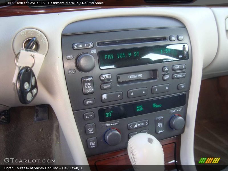 Cashmere Metallic / Neutral Shale 2002 Cadillac Seville SLS