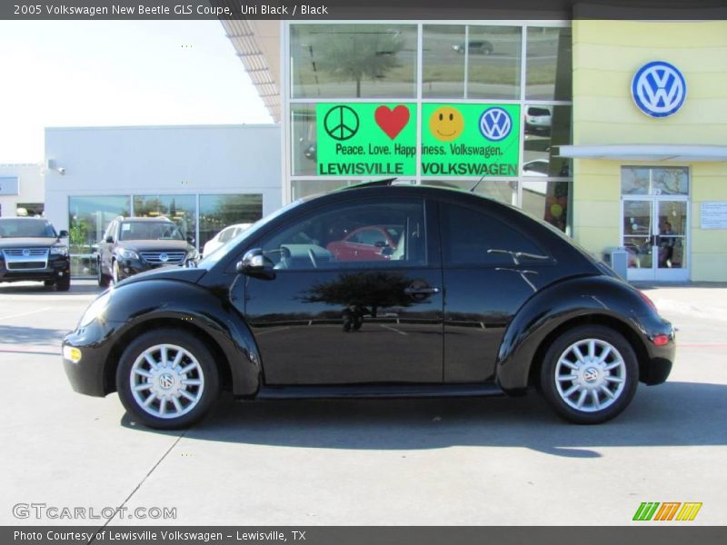 Uni Black / Black 2005 Volkswagen New Beetle GLS Coupe