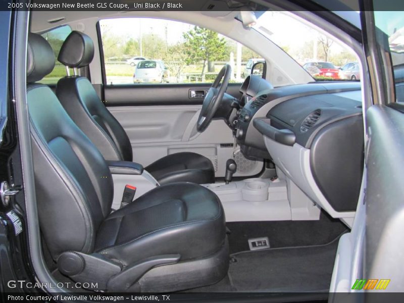 Uni Black / Black 2005 Volkswagen New Beetle GLS Coupe