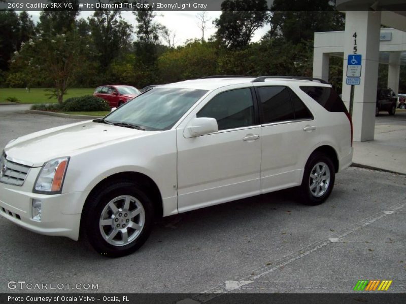 White Diamond Tri-Coat / Ebony/Light Gray 2009 Cadillac SRX V6