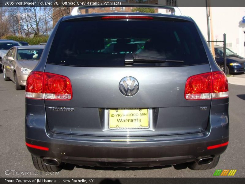 Offroad Grey Metallic / Anthracite 2005 Volkswagen Touareg V8