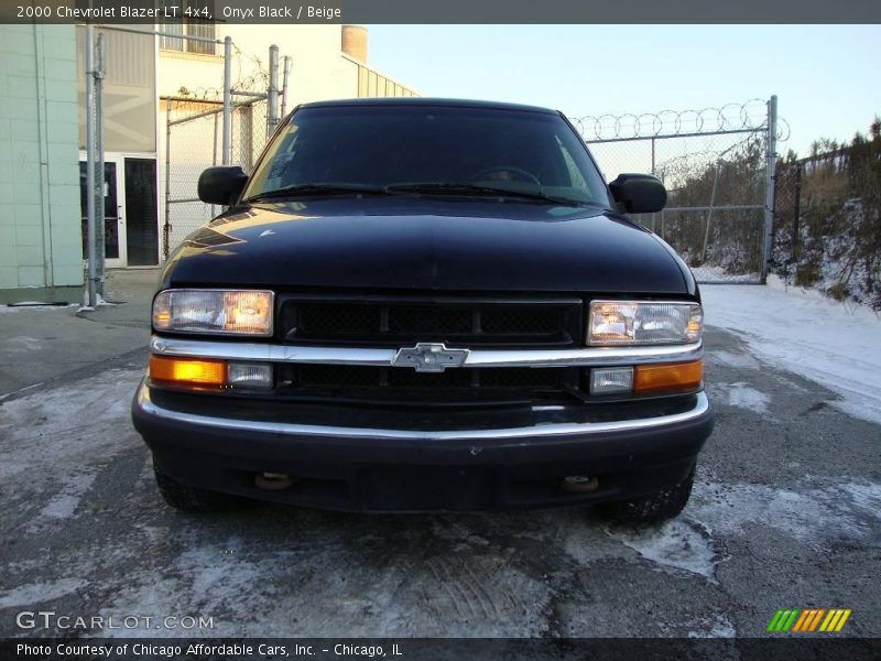 Onyx Black / Beige 2000 Chevrolet Blazer LT 4x4
