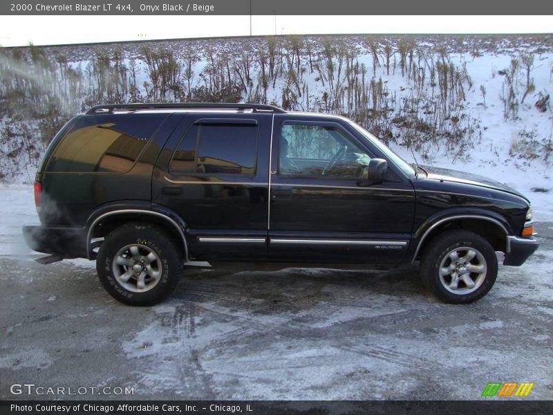 Onyx Black / Beige 2000 Chevrolet Blazer LT 4x4