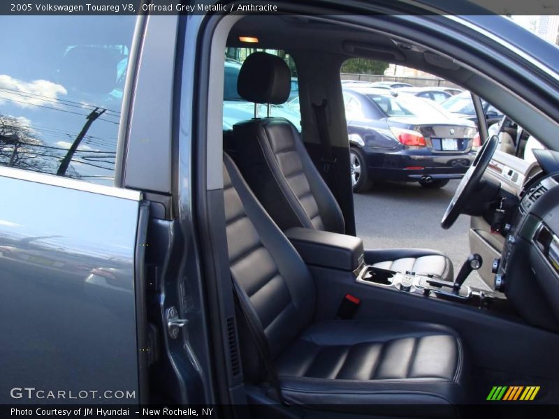 Offroad Grey Metallic / Anthracite 2005 Volkswagen Touareg V8