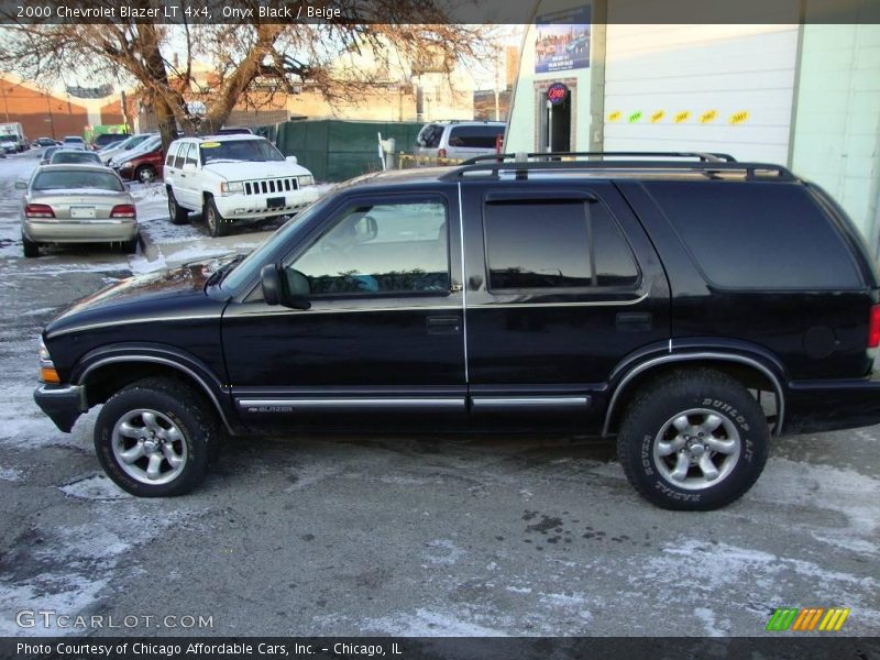 Onyx Black / Beige 2000 Chevrolet Blazer LT 4x4