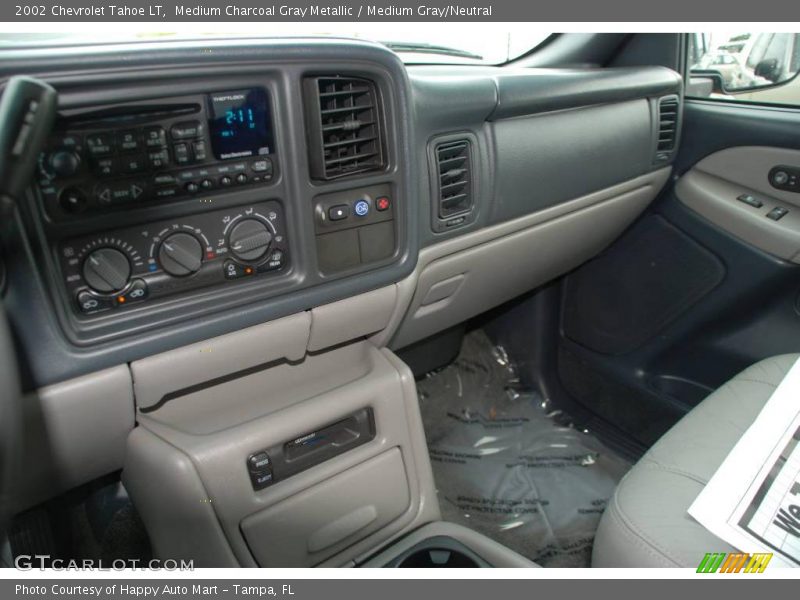 Medium Charcoal Gray Metallic / Medium Gray/Neutral 2002 Chevrolet Tahoe LT