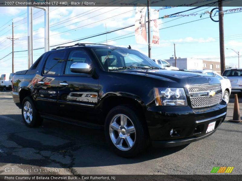 Black / Ebony 2007 Chevrolet Avalanche LTZ 4WD