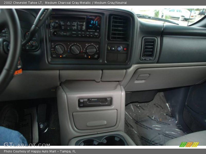 Medium Charcoal Gray Metallic / Medium Gray/Neutral 2002 Chevrolet Tahoe LT