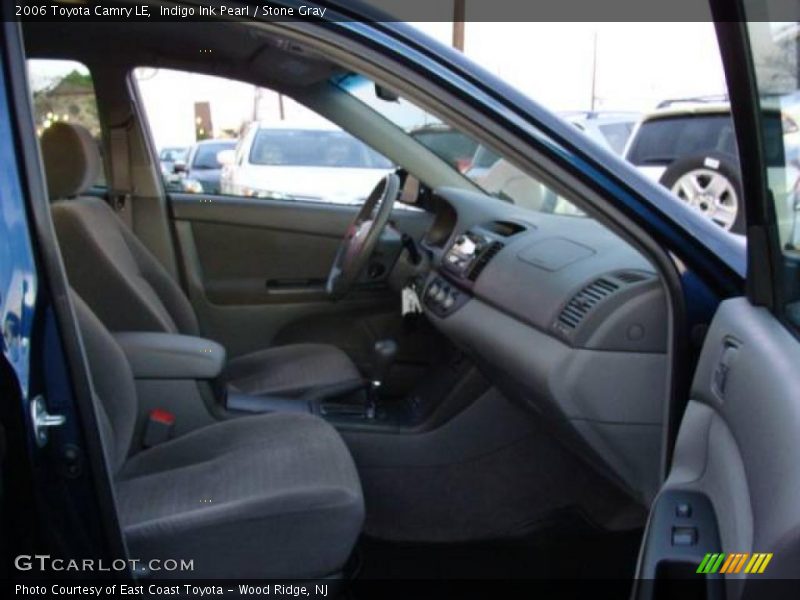 Indigo Ink Pearl / Stone Gray 2006 Toyota Camry LE