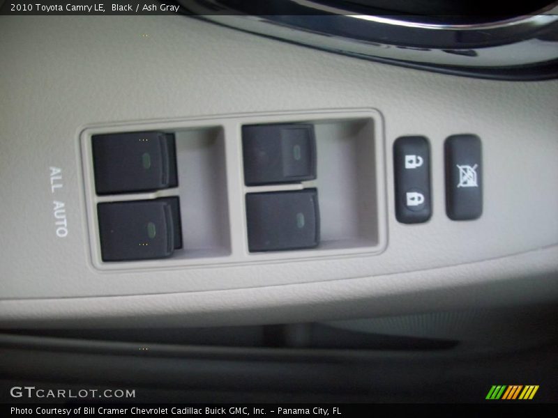 Black / Ash Gray 2010 Toyota Camry LE