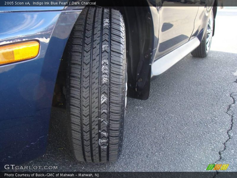 Indigo Ink Blue Pearl / Dark Charcoal 2005 Scion xA