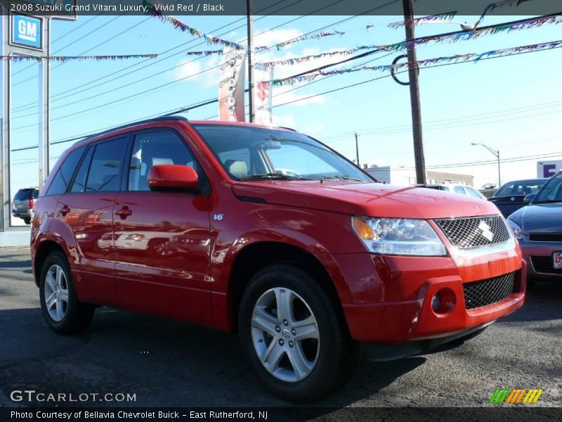 Vivid Red / Black 2008 Suzuki Grand Vitara Luxury