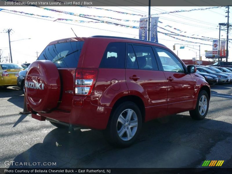 Vivid Red / Black 2008 Suzuki Grand Vitara Luxury