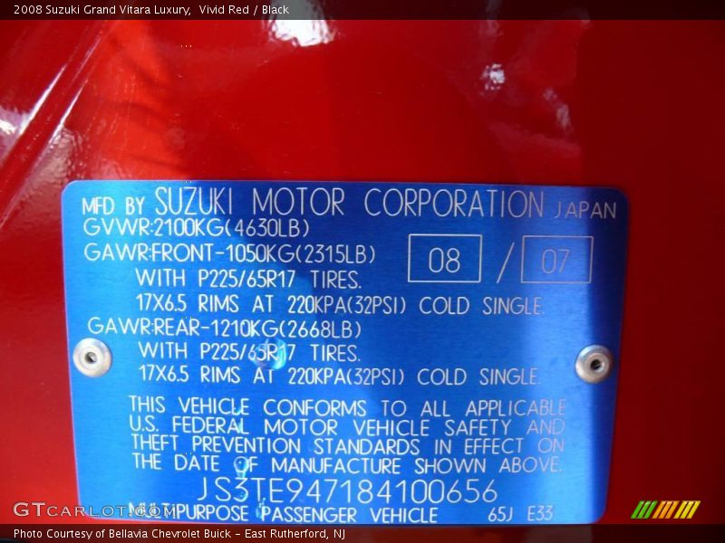 Vivid Red / Black 2008 Suzuki Grand Vitara Luxury