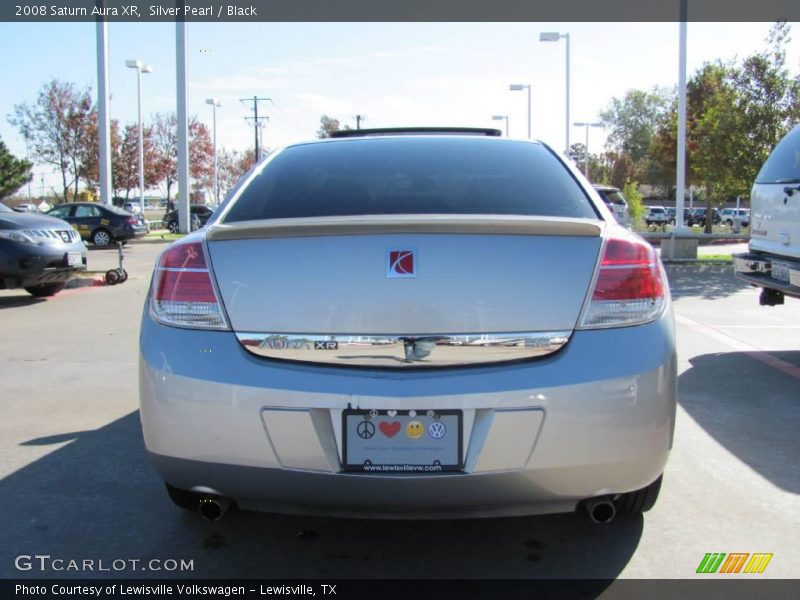 Silver Pearl / Black 2008 Saturn Aura XR