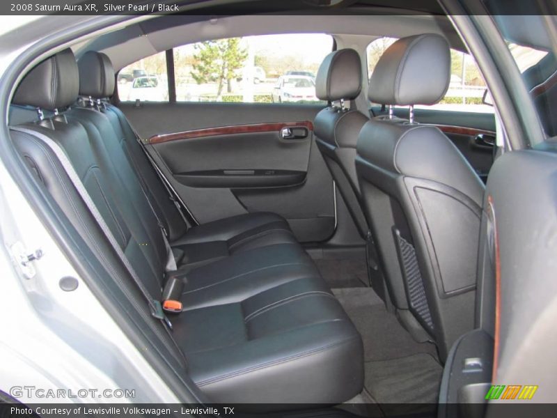 Silver Pearl / Black 2008 Saturn Aura XR