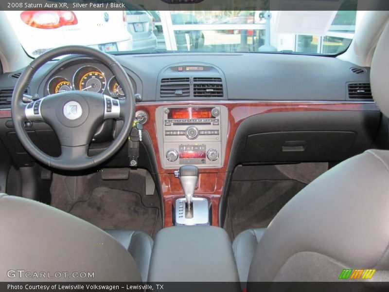Silver Pearl / Black 2008 Saturn Aura XR