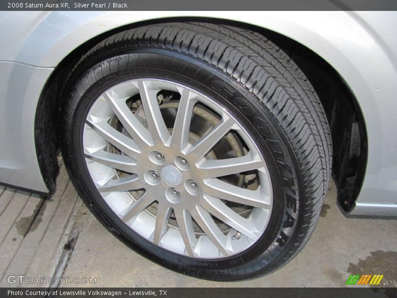 Silver Pearl / Black 2008 Saturn Aura XR