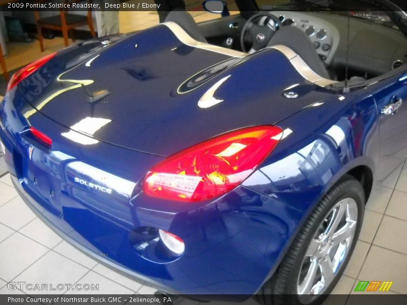 Deep Blue / Ebony 2009 Pontiac Solstice Roadster