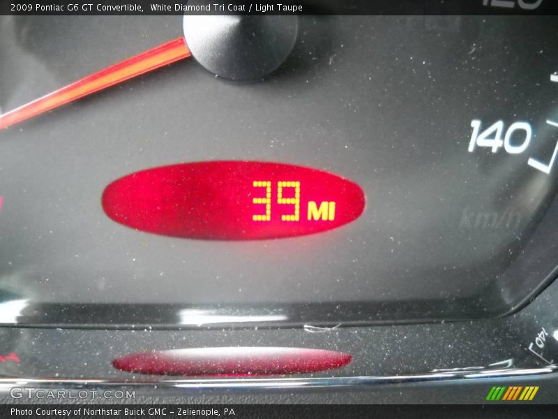 White Diamond Tri Coat / Light Taupe 2009 Pontiac G6 GT Convertible