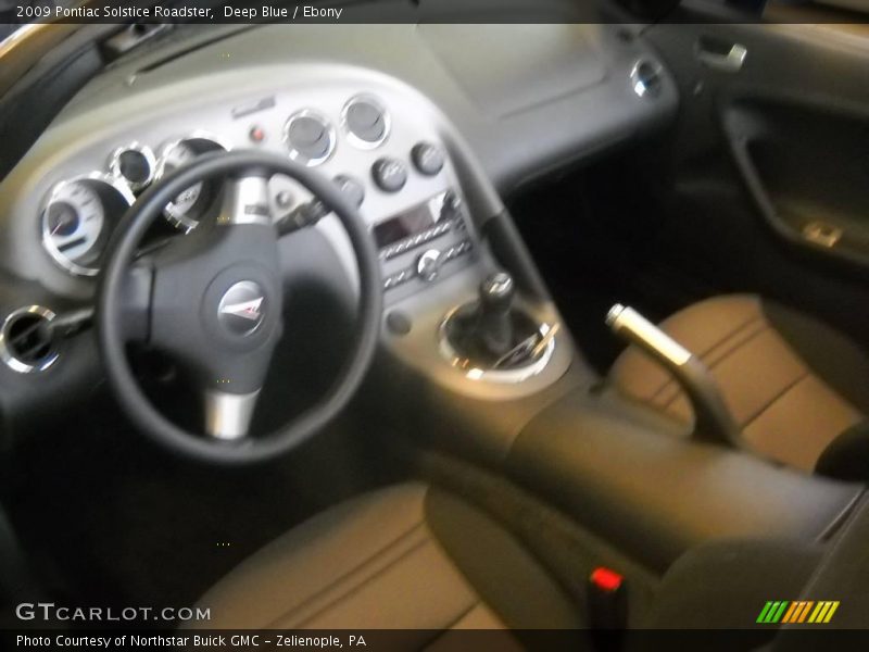 Deep Blue / Ebony 2009 Pontiac Solstice Roadster