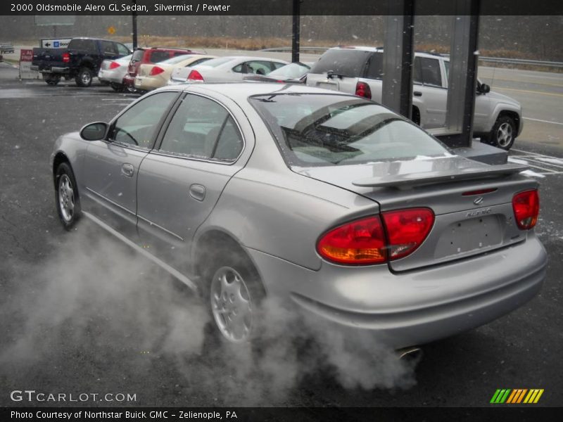 Silvermist / Pewter 2000 Oldsmobile Alero GL Sedan