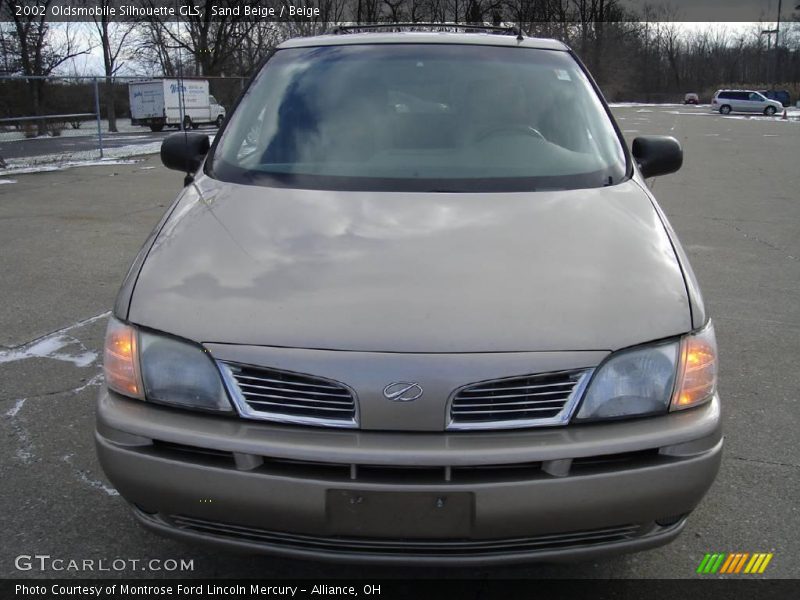 Sand Beige / Beige 2002 Oldsmobile Silhouette GLS