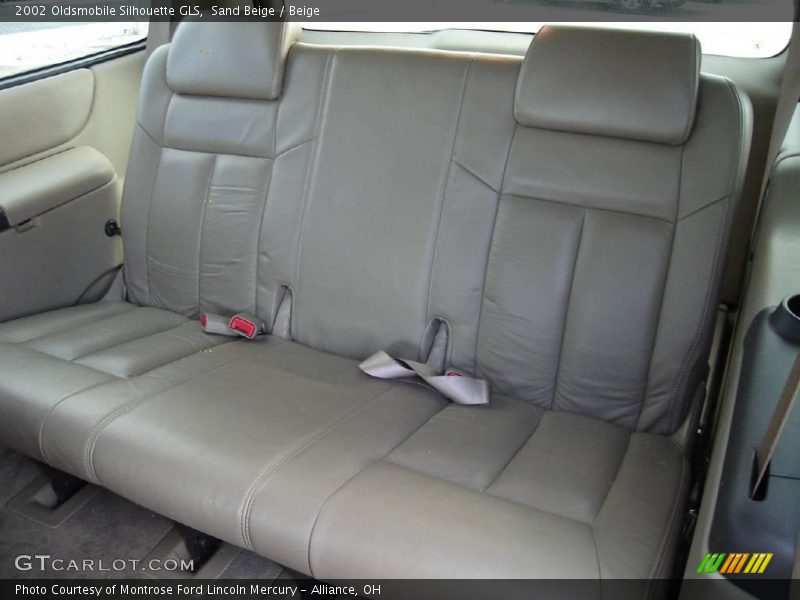 Sand Beige / Beige 2002 Oldsmobile Silhouette GLS